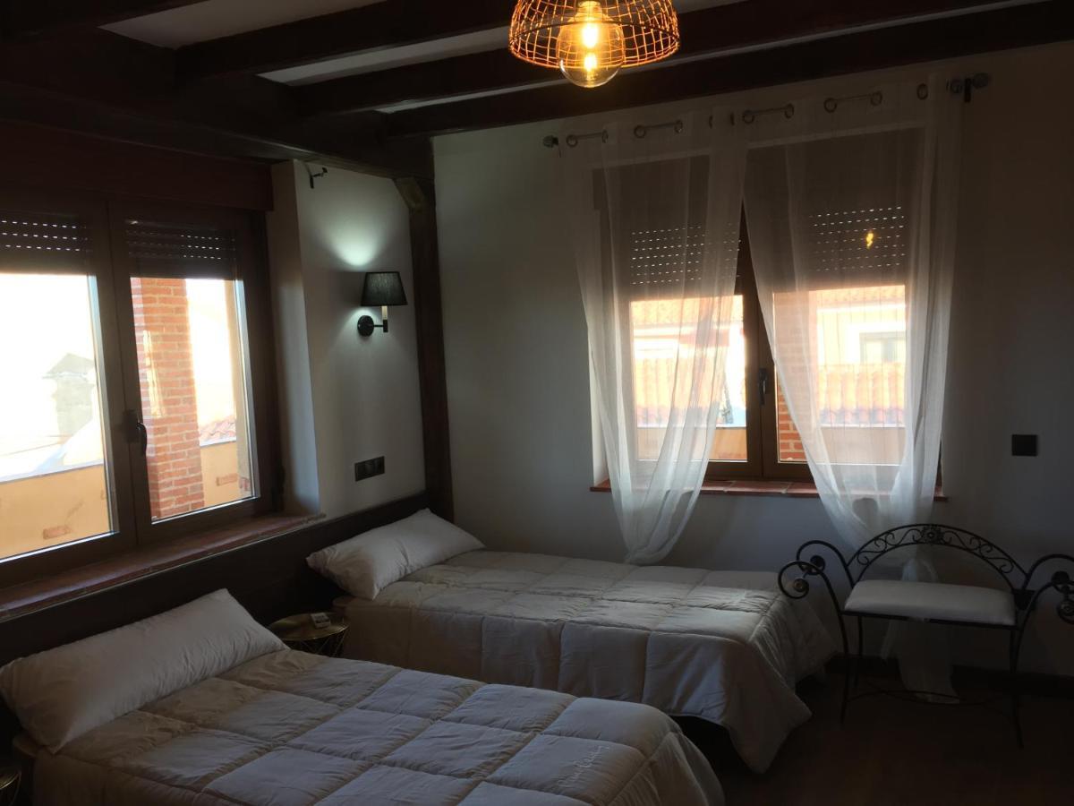 Villas De Miranda Miranda de Azán Eksteriør bilde